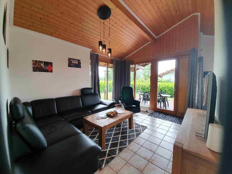 Ferienhaus Vier Pfoten Schweiburg 외부 사진